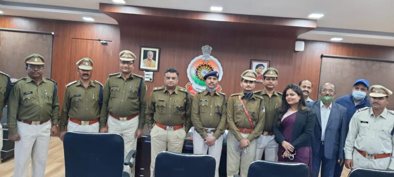 6 ASIs of Surajpur district got promoted and became Sub Inspector