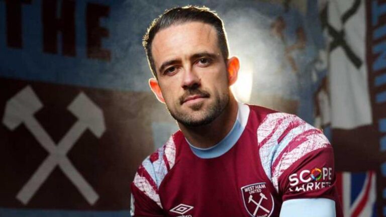 English Striker Danny Ings Signs for West Ham