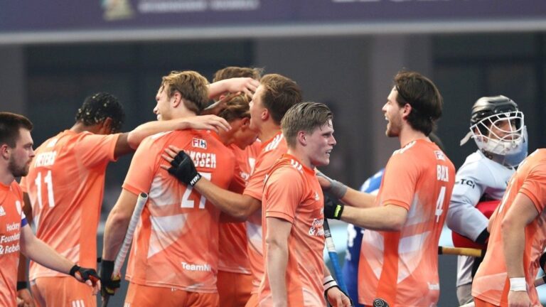 Netherlands Rout Chile 14-0 to Seal QF Berth; Malaysia, New Zealand Through to Crossover