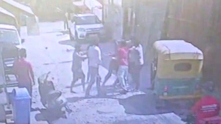 Bengaluru Bakery Owner Assaulted by Four Miscreants Allegedly over Cigarette Packs