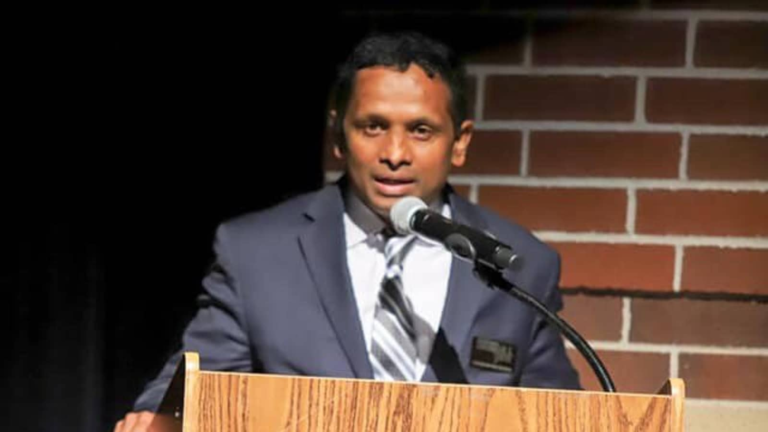 Surendran Pattel’s Journey from Beedi Roller in Kerala to Texas District Judge is the Desi Success Story You Need to Read Today