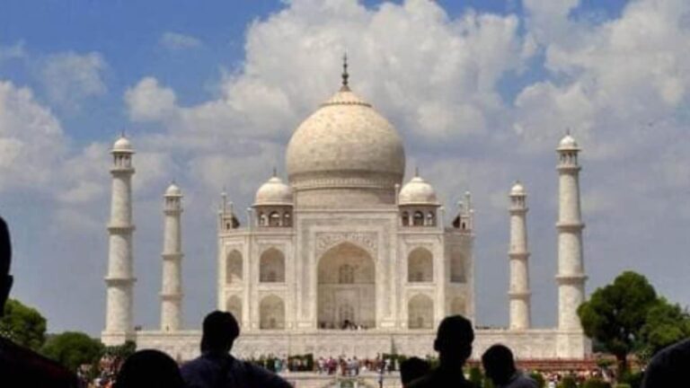 Taj Mahal, Agra Fort to Be Closed for Some Hours for All Tourists on February 12