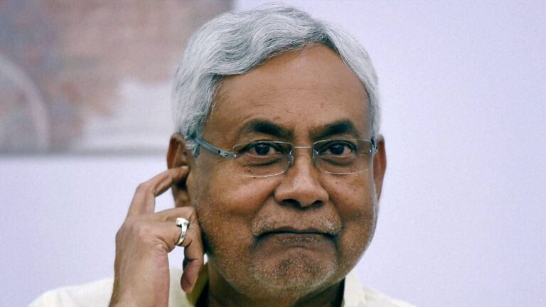 Could Not Have Attended KCR Meet Even if I Were Invited: Nitish