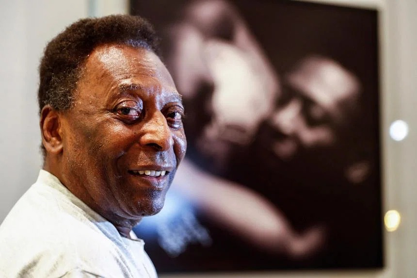 Soccer’s original icon Pele, expires at 82