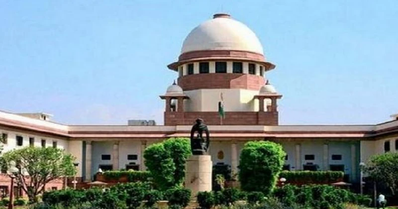 Supreme Court issues notice to State Govt, refuses to stay anything arising out of data